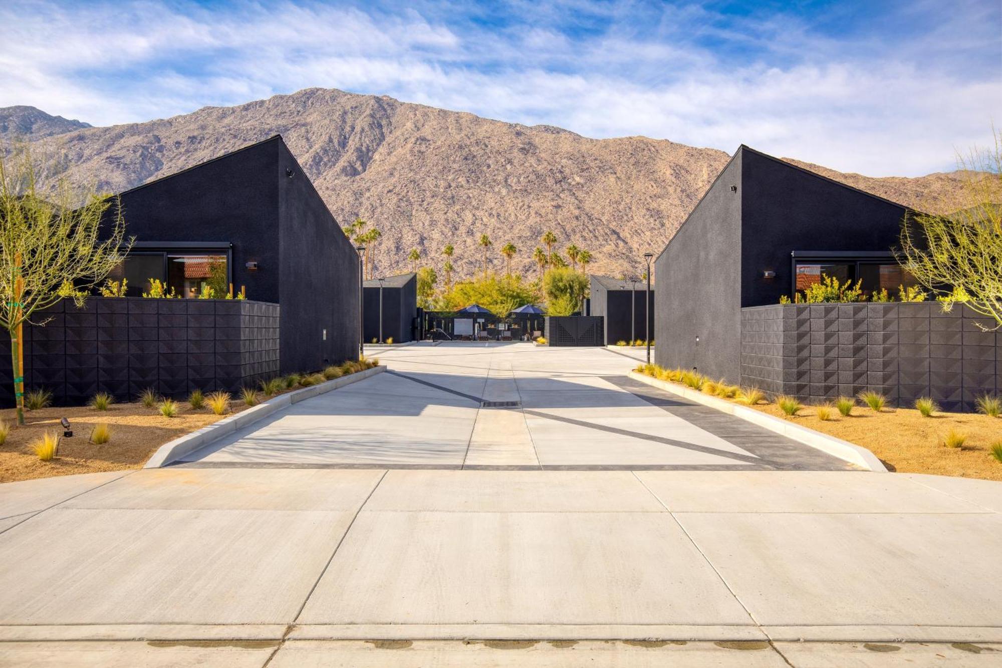 Blackhaus By Avantstay Ada Modern Rooms, Pool & Bbq Palm Springs Bagian luar foto