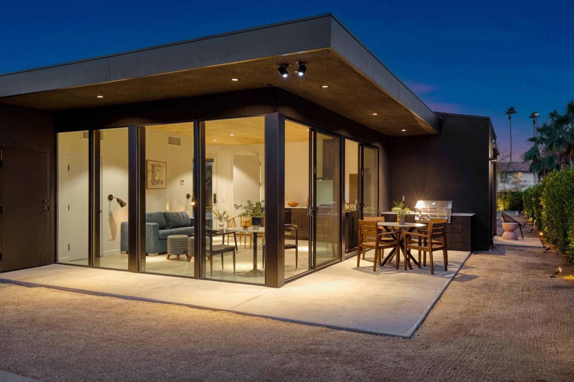 Blackhaus By Avantstay Ada Modern Rooms, Pool & Bbq Palm Springs Bagian luar foto