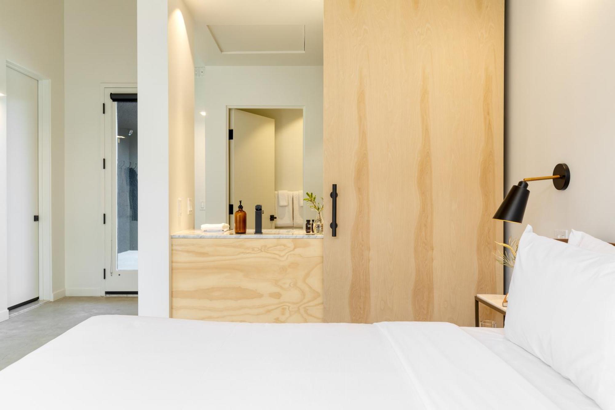 Blackhaus By Avantstay Ada Modern Rooms, Pool & Bbq Palm Springs Bagian luar foto
