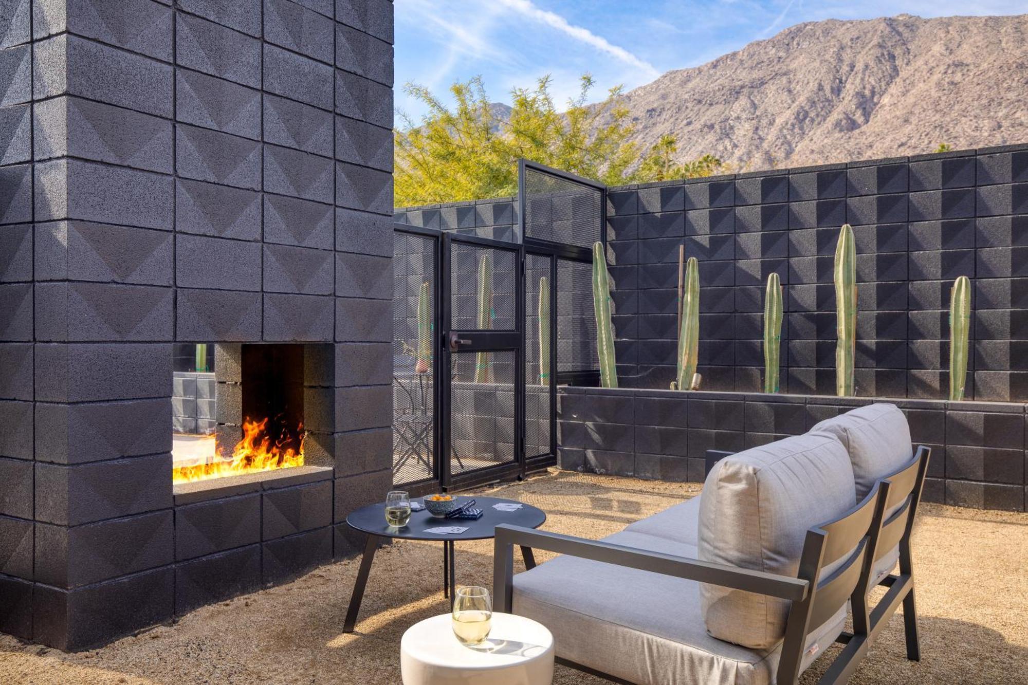 Blackhaus By Avantstay Ada Modern Rooms, Pool & Bbq Palm Springs Bagian luar foto